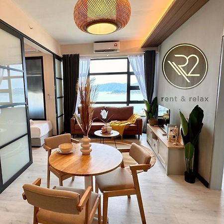Sea&Pool View Stunning Homestay, Wifi, Netflix Near Malls, Jetty, Convenient Stores Kota Kinabalu Esterno foto