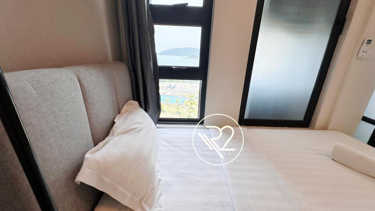 Sea&Pool View Stunning Homestay, Wifi, Netflix Near Malls, Jetty, Convenient Stores Kota Kinabalu Esterno foto